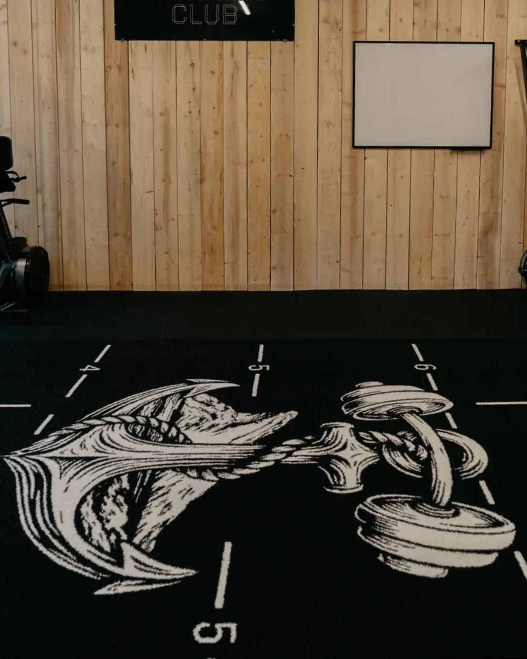 crossfit track custom logo la ciotat